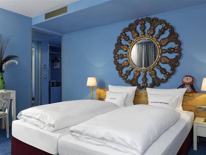 25Hours Hotel The Goldman Frankfurt pe Main Exterior foto