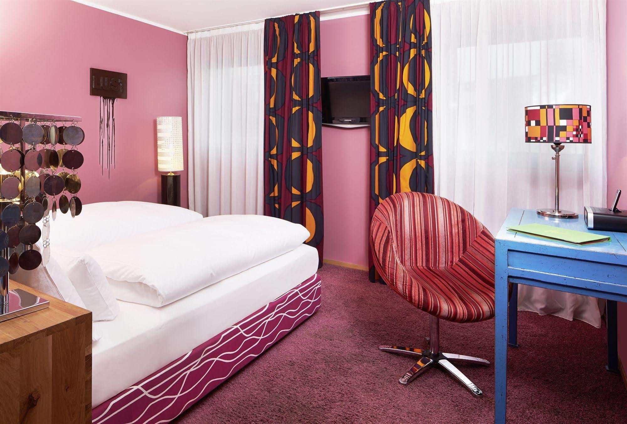 25Hours Hotel The Goldman Frankfurt pe Main Exterior foto